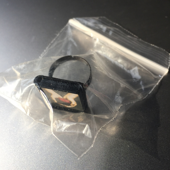 Twilight Book Ring - Picture 3 of 3